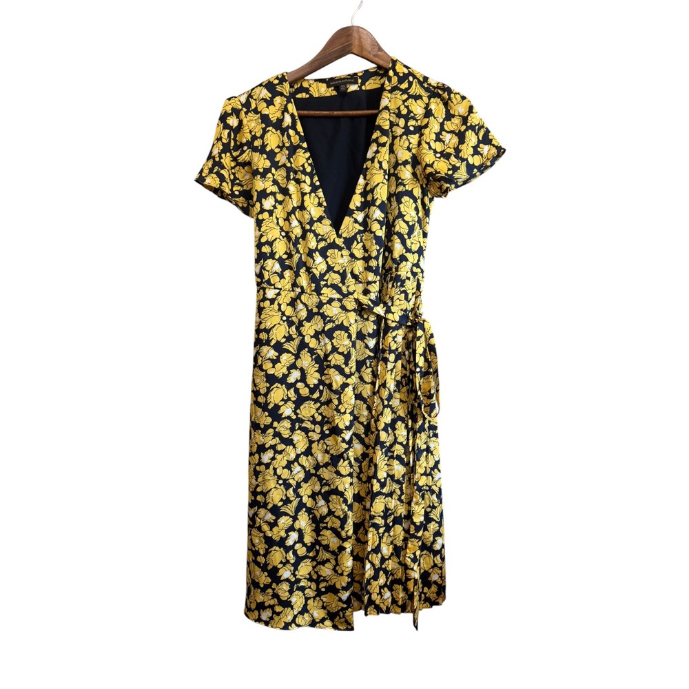 Banana Republic Wrap Dress Womens XS Yellow Floral Exc Short Sleeve Pleated